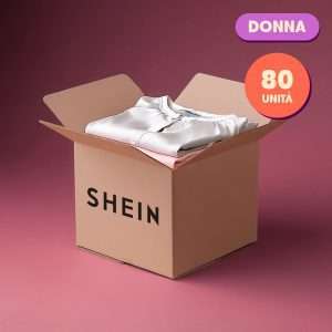 Scatola Shein con abiti donna piegati
